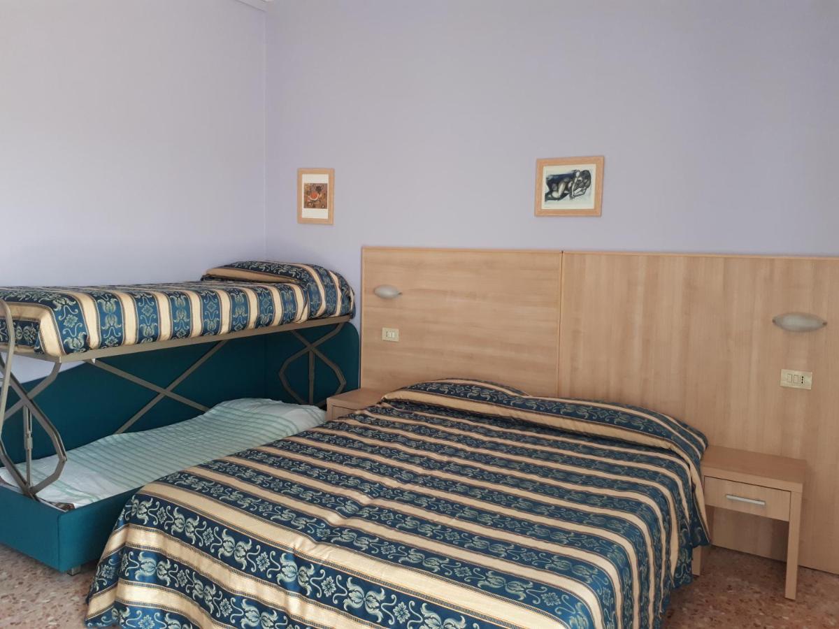 Hotel Bahamas Lido Di Savio Εξωτερικό φωτογραφία