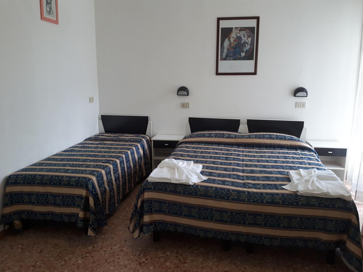 Hotel Bahamas Lido Di Savio Εξωτερικό φωτογραφία